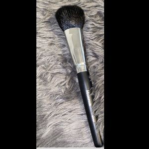 Morphe 141 makeup brush
